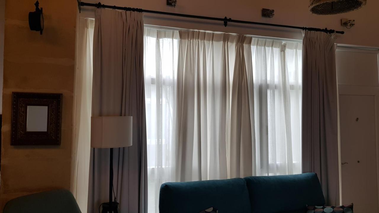 Apartamento Loft en casco histórico La Pintora - Parking opcional Jerez de la Frontera Exterior foto