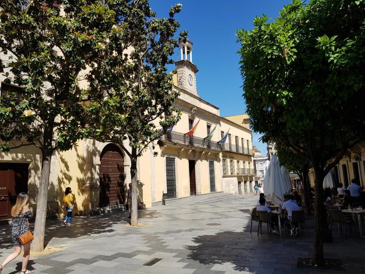 Apartamento Loft en casco histórico La Pintora - Parking opcional Jerez de la Frontera Exterior foto